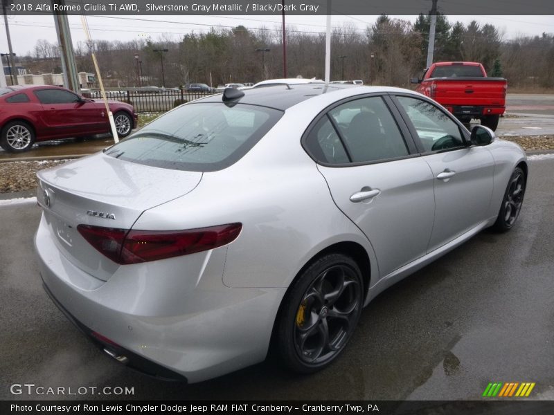 Silverstone Gray Metallic / Black/Dark Gray 2018 Alfa Romeo Giulia Ti AWD
