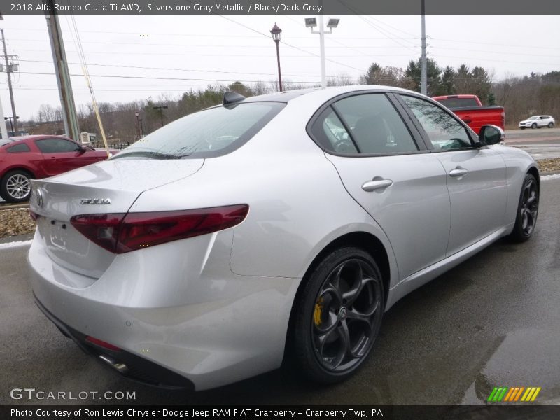 Silverstone Gray Metallic / Black/Dark Gray 2018 Alfa Romeo Giulia Ti AWD