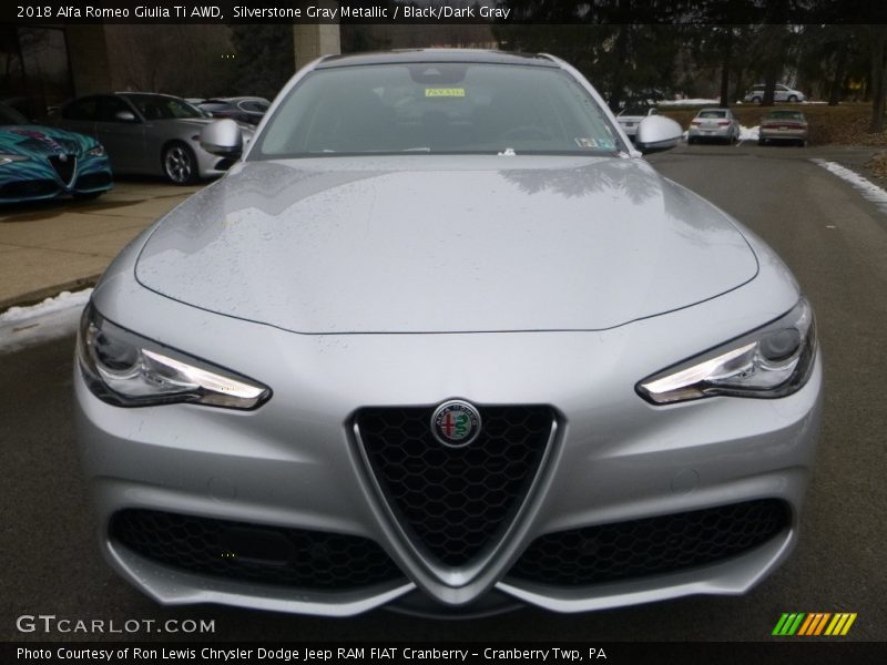 Silverstone Gray Metallic / Black/Dark Gray 2018 Alfa Romeo Giulia Ti AWD