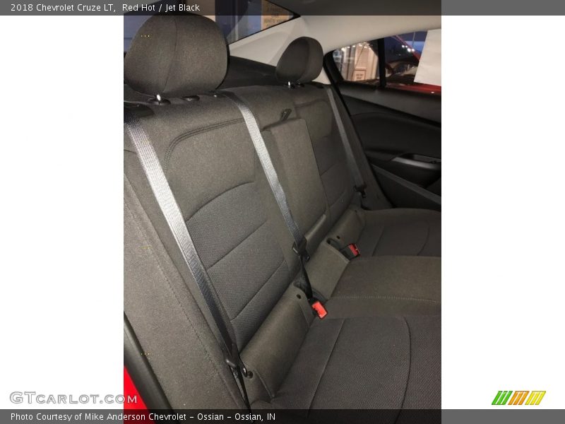 Red Hot / Jet Black 2018 Chevrolet Cruze LT