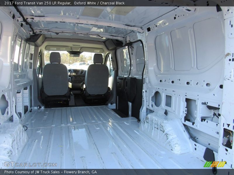 Oxford White / Charcoal Black 2017 Ford Transit Van 250 LR Regular