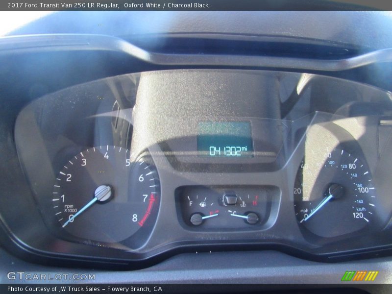 Oxford White / Charcoal Black 2017 Ford Transit Van 250 LR Regular
