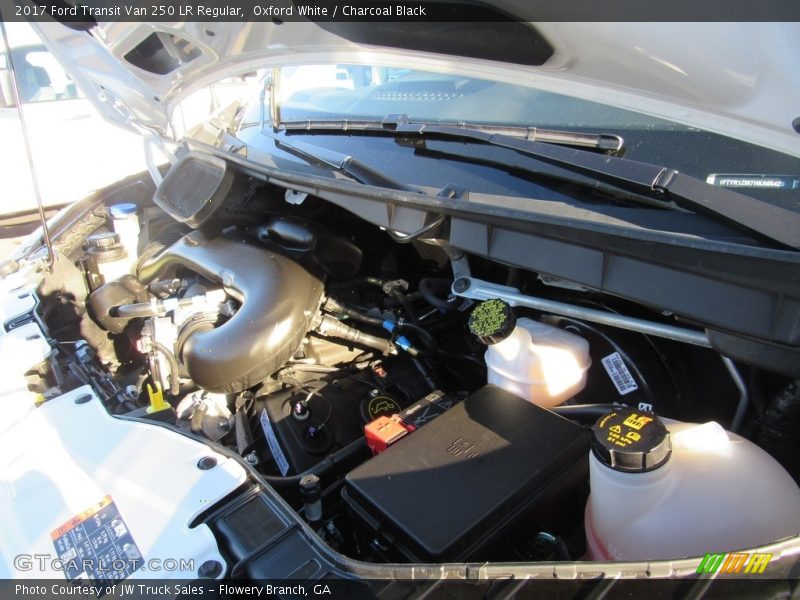 Oxford White / Charcoal Black 2017 Ford Transit Van 250 LR Regular
