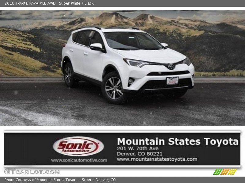 Super White / Black 2018 Toyota RAV4 XLE AWD