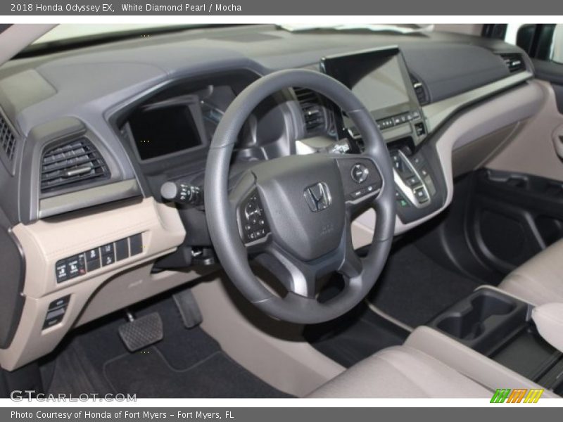 White Diamond Pearl / Mocha 2018 Honda Odyssey EX