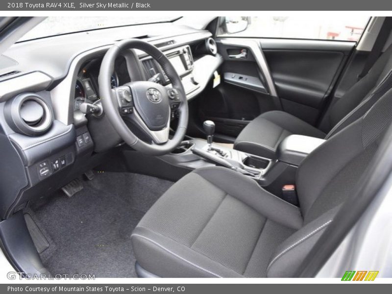 Silver Sky Metallic / Black 2018 Toyota RAV4 XLE