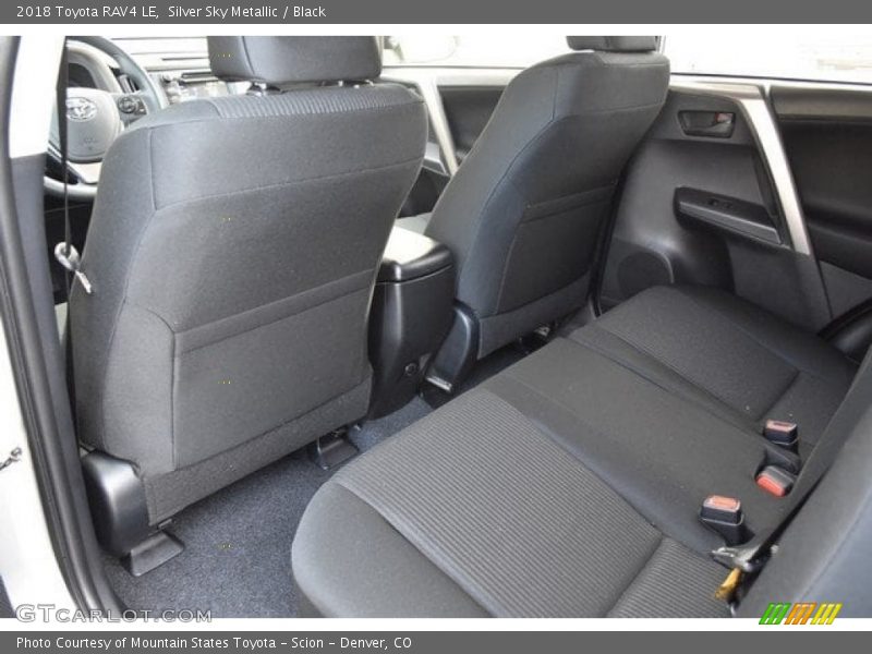Silver Sky Metallic / Black 2018 Toyota RAV4 LE