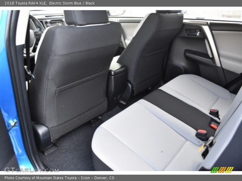 Electric Storm Blue / Black 2018 Toyota RAV4 XLE