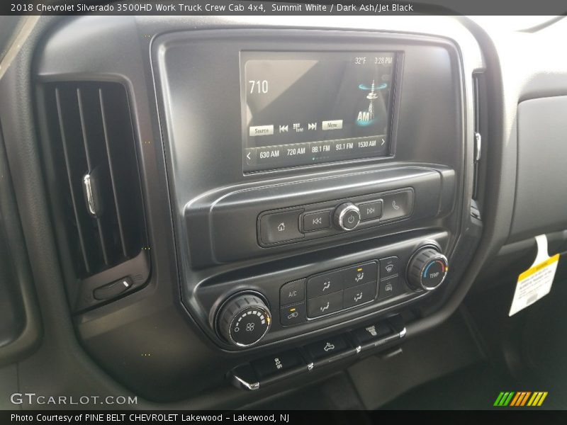 Summit White / Dark Ash/Jet Black 2018 Chevrolet Silverado 3500HD Work Truck Crew Cab 4x4