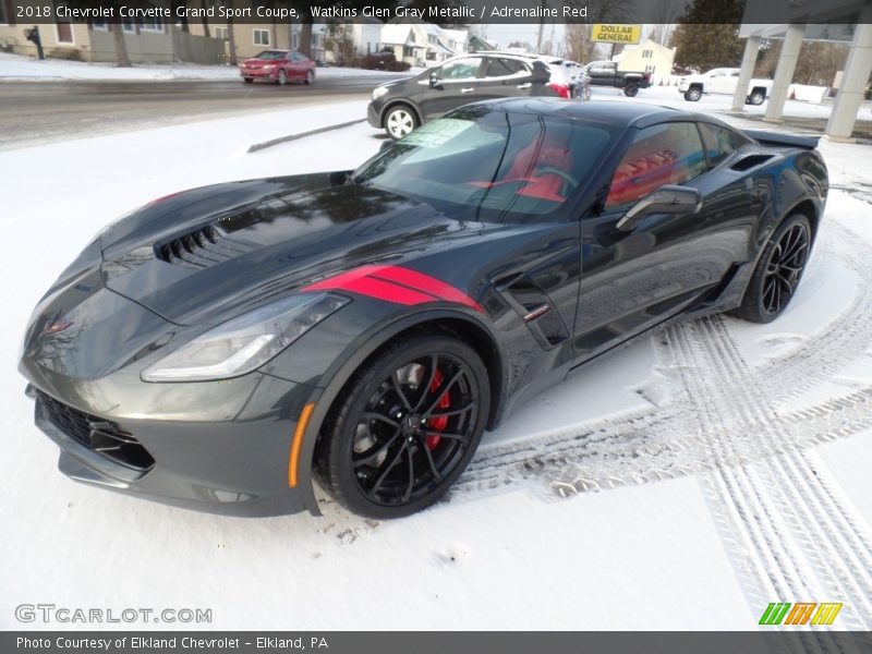 Front 3/4 View of 2018 Corvette Grand Sport Coupe