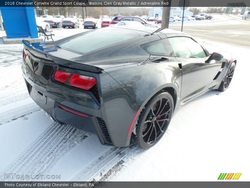 Watkins Glen Gray Metallic / Adrenaline Red 2018 Chevrolet Corvette Grand Sport Coupe