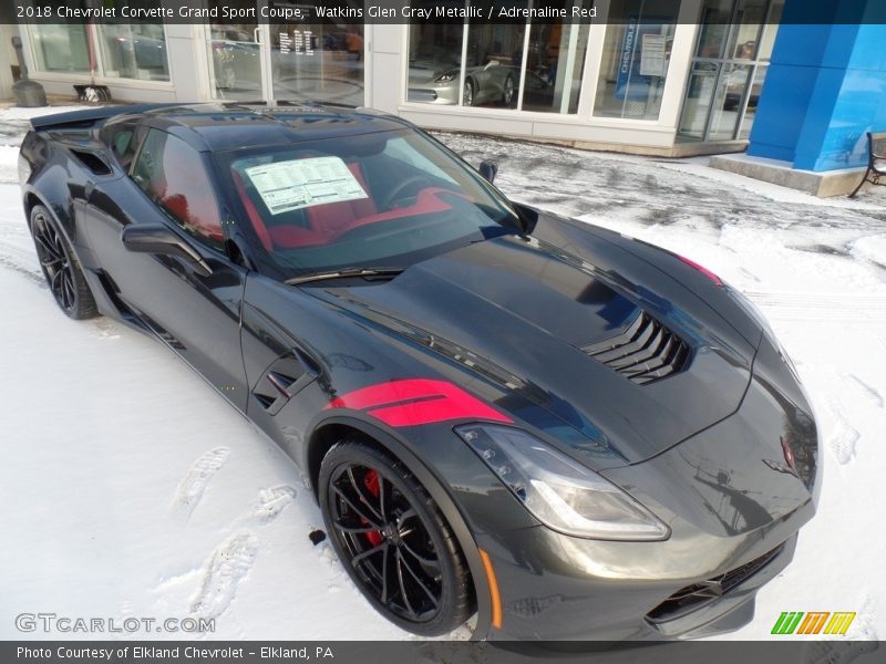 Watkins Glen Gray Metallic / Adrenaline Red 2018 Chevrolet Corvette Grand Sport Coupe