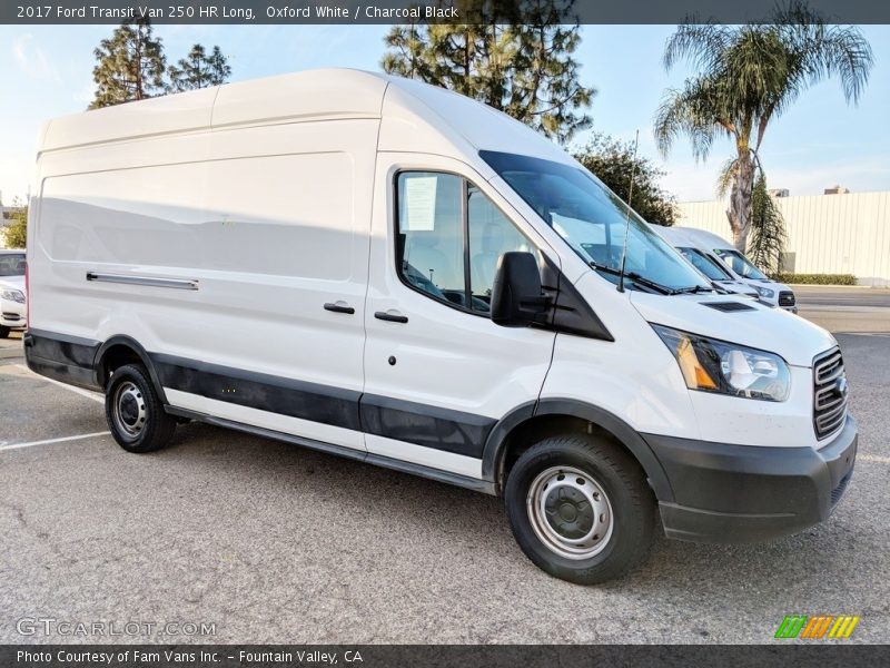 Front 3/4 View of 2017 Transit Van 250 HR Long