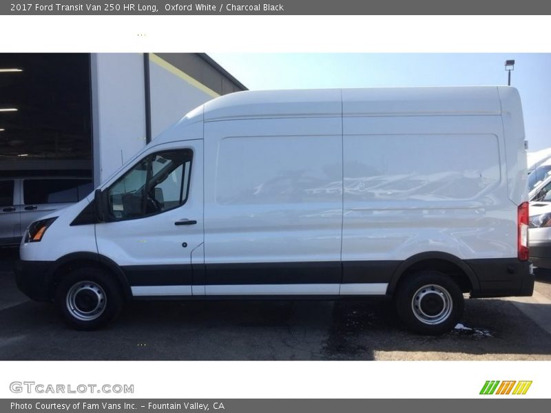  2017 Transit Van 250 HR Long Oxford White