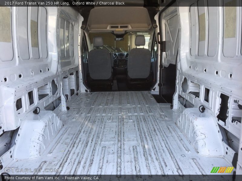  2017 Transit Van 250 HR Long Trunk