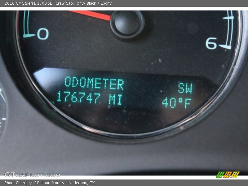 Onyx Black / Ebony 2010 GMC Sierra 1500 SLT Crew Cab