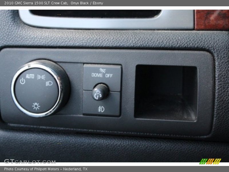 Onyx Black / Ebony 2010 GMC Sierra 1500 SLT Crew Cab