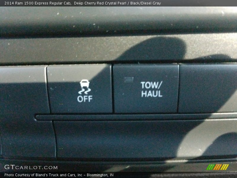 Deep Cherry Red Crystal Pearl / Black/Diesel Gray 2014 Ram 1500 Express Regular Cab