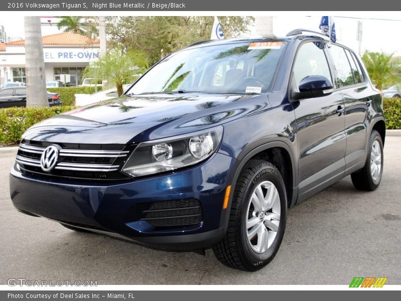 Night Blue Metallic / Beige/Black 2016 Volkswagen Tiguan S