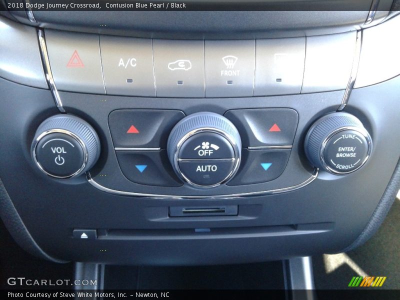 Contusion Blue Pearl / Black 2018 Dodge Journey Crossroad