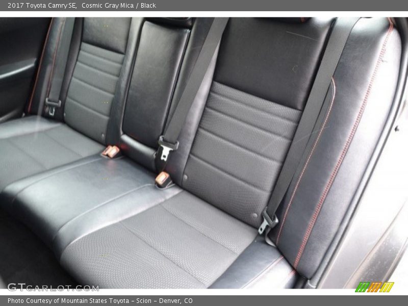 Cosmic Gray Mica / Black 2017 Toyota Camry SE