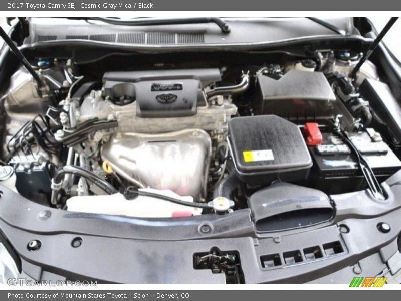 Cosmic Gray Mica / Black 2017 Toyota Camry SE