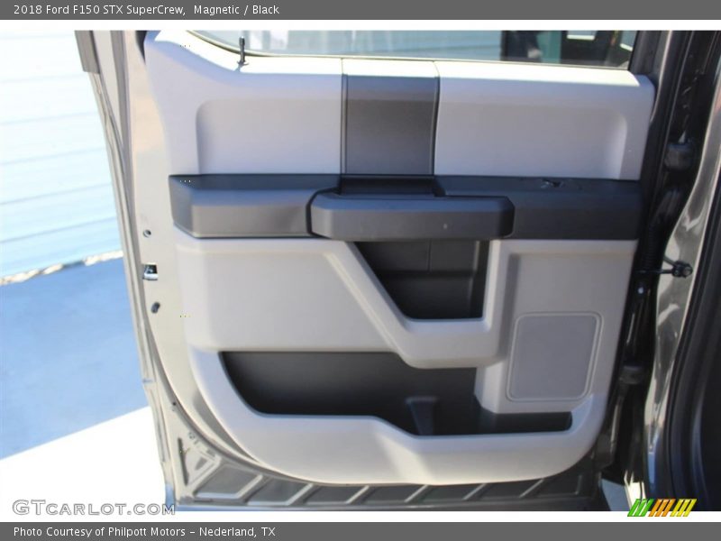 Magnetic / Black 2018 Ford F150 STX SuperCrew