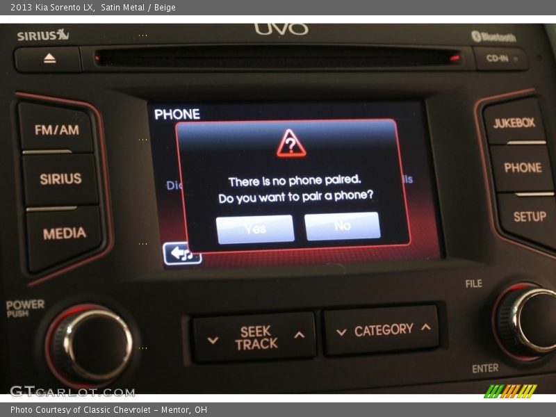 Satin Metal / Beige 2013 Kia Sorento LX