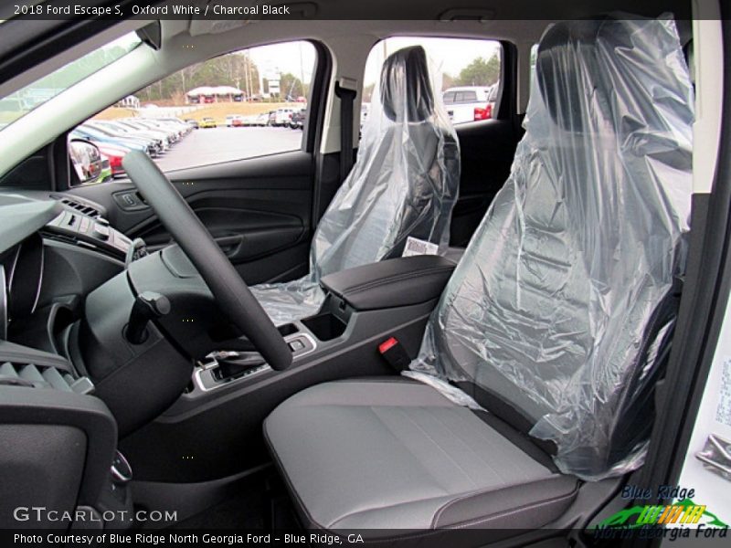 Oxford White / Charcoal Black 2018 Ford Escape S