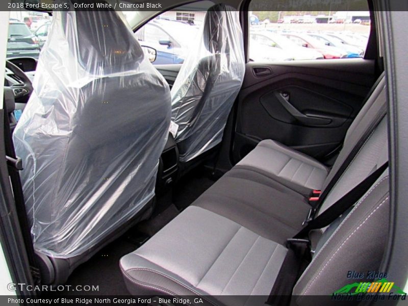 Oxford White / Charcoal Black 2018 Ford Escape S