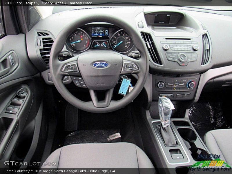 Oxford White / Charcoal Black 2018 Ford Escape S
