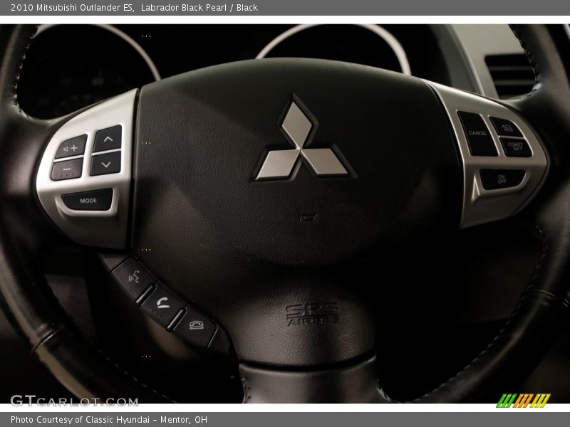 Labrador Black Pearl / Black 2010 Mitsubishi Outlander ES