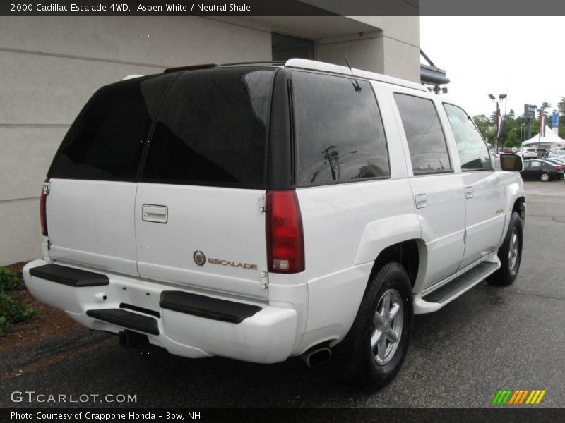 Aspen White / Neutral Shale 2000 Cadillac Escalade 4WD