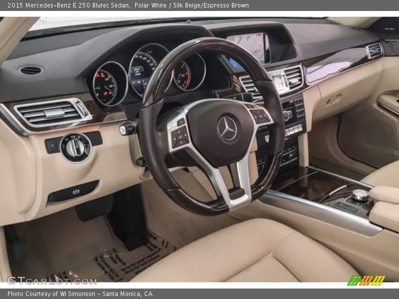 Polar White / Silk Beige/Espresso Brown 2015 Mercedes-Benz E 250 Blutec Sedan