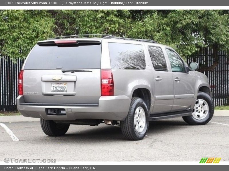 Graystone Metallic / Light Titanium/Dark Titanium 2007 Chevrolet Suburban 1500 LT