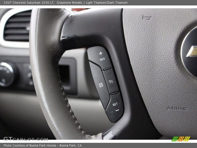 Graystone Metallic / Light Titanium/Dark Titanium 2007 Chevrolet Suburban 1500 LT