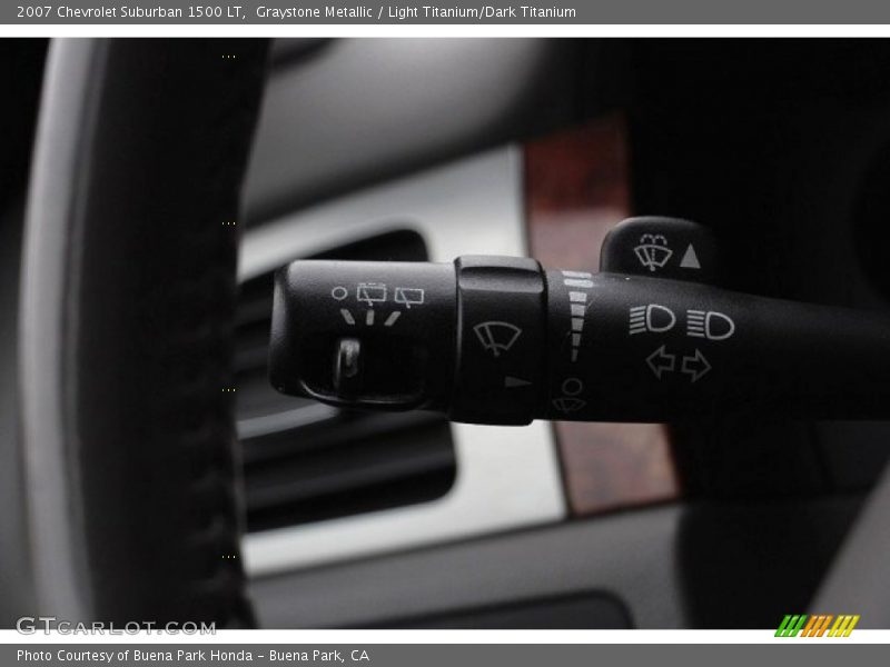 Graystone Metallic / Light Titanium/Dark Titanium 2007 Chevrolet Suburban 1500 LT