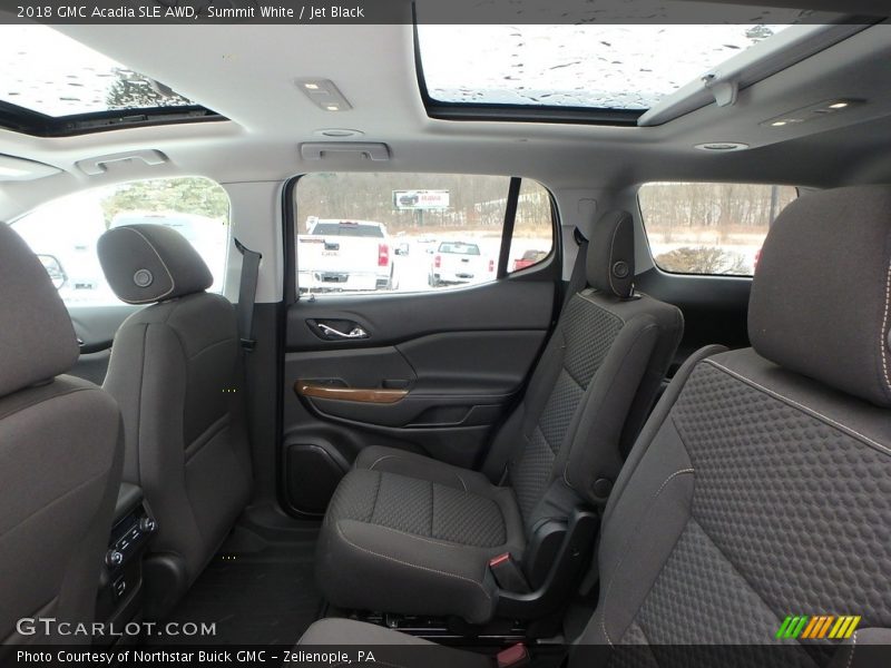 Summit White / Jet Black 2018 GMC Acadia SLE AWD