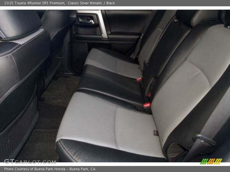 Classic Silver Metallic / Black 2015 Toyota 4Runner SR5 Premium