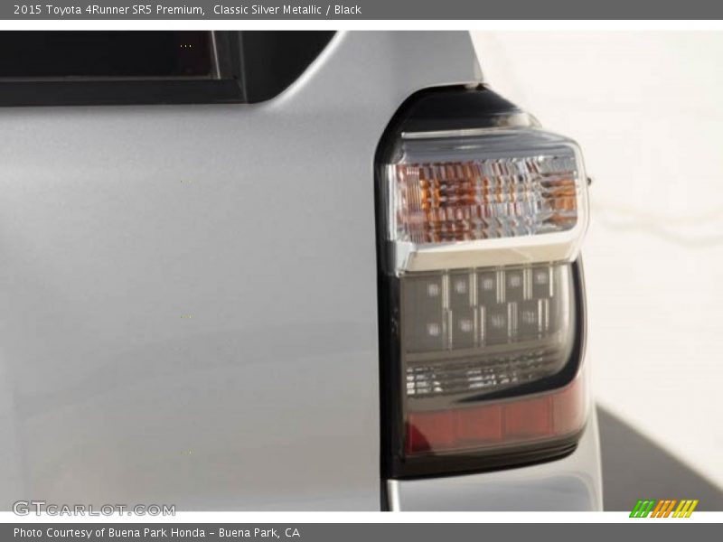 Classic Silver Metallic / Black 2015 Toyota 4Runner SR5 Premium