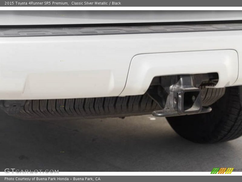 Classic Silver Metallic / Black 2015 Toyota 4Runner SR5 Premium