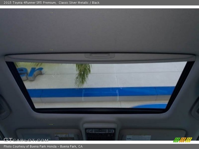 Classic Silver Metallic / Black 2015 Toyota 4Runner SR5 Premium