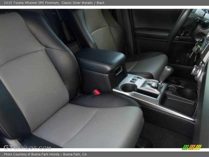Classic Silver Metallic / Black 2015 Toyota 4Runner SR5 Premium