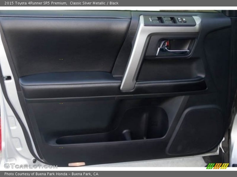 Classic Silver Metallic / Black 2015 Toyota 4Runner SR5 Premium