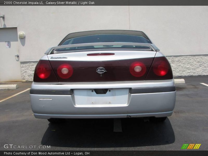 Galaxy Silver Metallic / Light Oak 2000 Chevrolet Impala LS