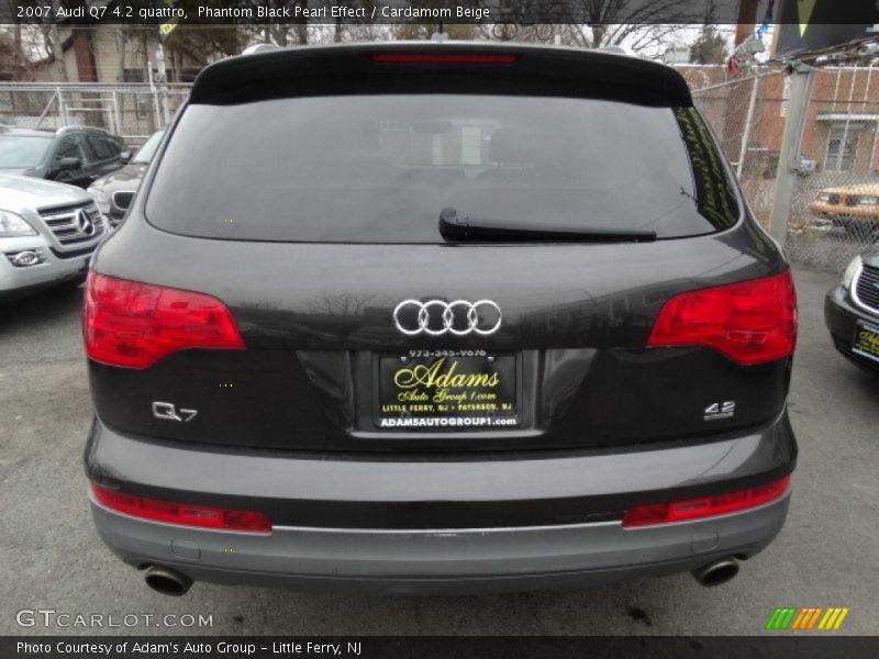 Phantom Black Pearl Effect / Cardamom Beige 2007 Audi Q7 4.2 quattro