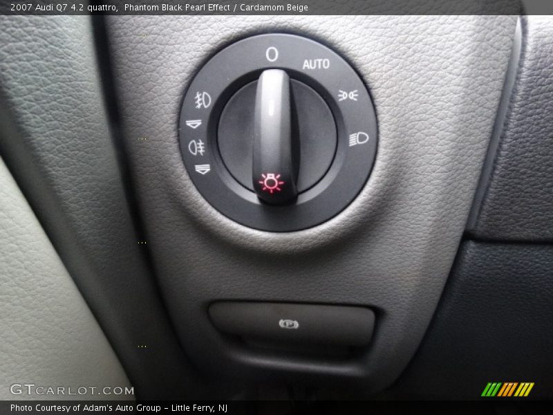 Phantom Black Pearl Effect / Cardamom Beige 2007 Audi Q7 4.2 quattro