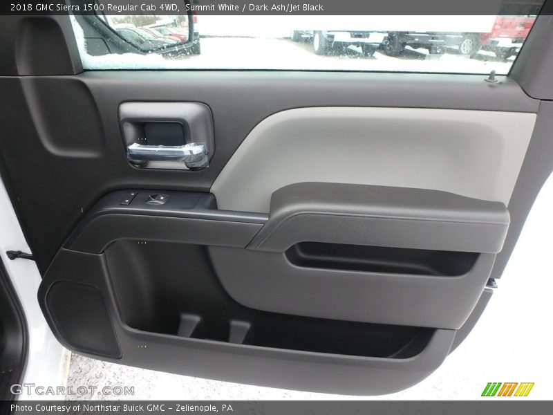 Summit White / Dark Ash/Jet Black 2018 GMC Sierra 1500 Regular Cab 4WD