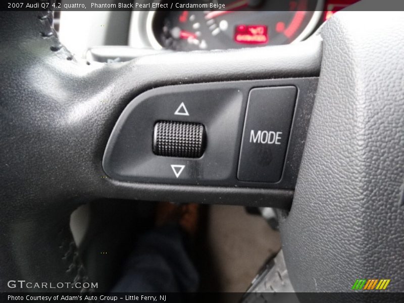 Phantom Black Pearl Effect / Cardamom Beige 2007 Audi Q7 4.2 quattro