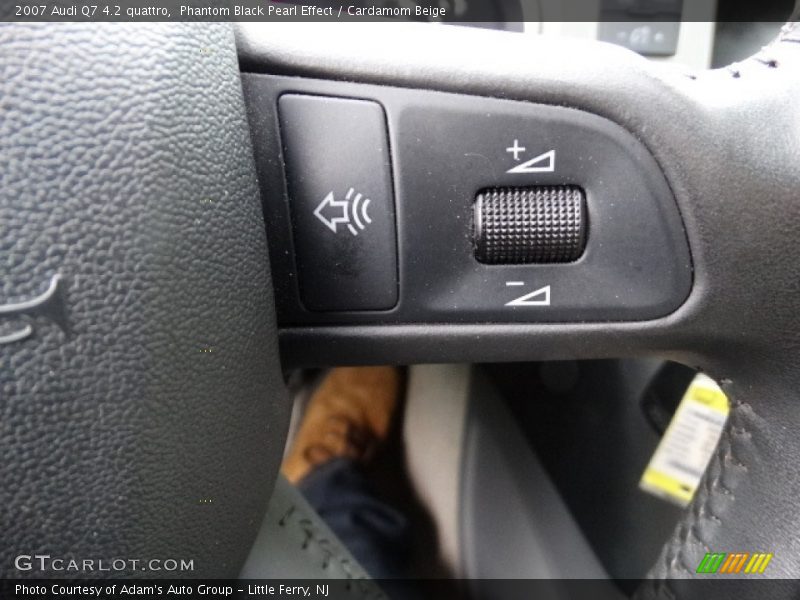 Phantom Black Pearl Effect / Cardamom Beige 2007 Audi Q7 4.2 quattro